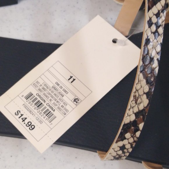 A New Day Sandals Snakeskin Size 11 Women Embossed Strappy Slide On Sandal NWT - Picture 4 of 8